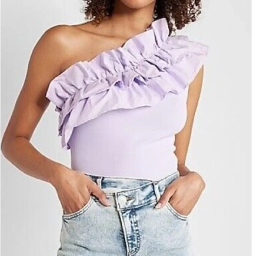 Express Ruffle Body Suit - Picture 1 of 2